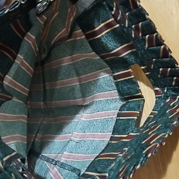 Longaberger 1998 Glad Tidings over the edge Imperial Stripe fabric liner - Picture 3 of 3